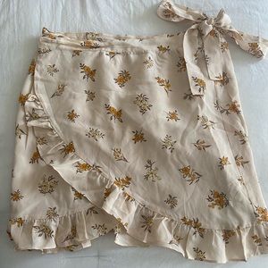 Madewell wrap mini skirt size 8